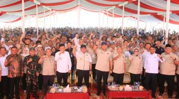 Wamentan RI Sudaryono Lantik DPD HKTI Sumsel, Dorong Peran Strategis Petani hingga Desa