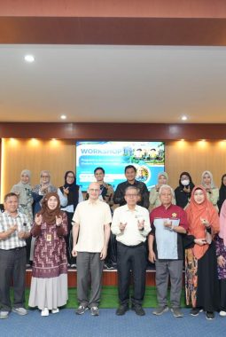 Guru Srijaya Negara Labschool UNSRI Siap Hadapi Tantangan PISA, FKIP UNSRI Hadirkan Pakar Internasional