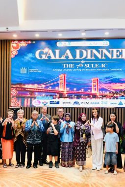 Dari Pempek hingga “Hero”: Gala Dinner SULE-IC 2026 Merayakan Budaya, Musik, dan Persahabatan Akademik